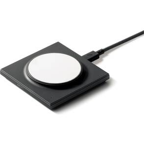 Native-Union-DROP-Magnetic-Wireless-Charger-USB-3-1-Typ-C-Qi-Ladematte-Schwarz-01