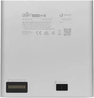 Ubiquiti-UCK-G2-PLUS-Cloud-Key-Gen2-WLAN-Controller-3-Port-Silber-02.jpg