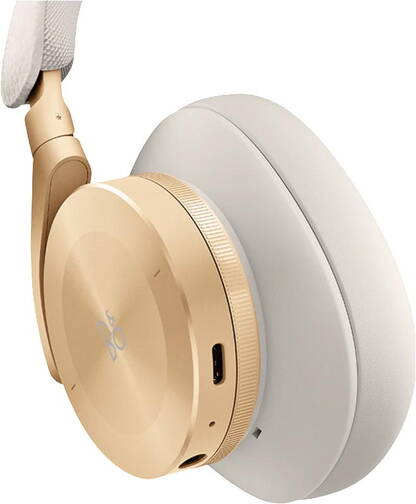 B-O-Beoplay-H95-Over-Ear-Kopfhoerer-Gold-05.jpg