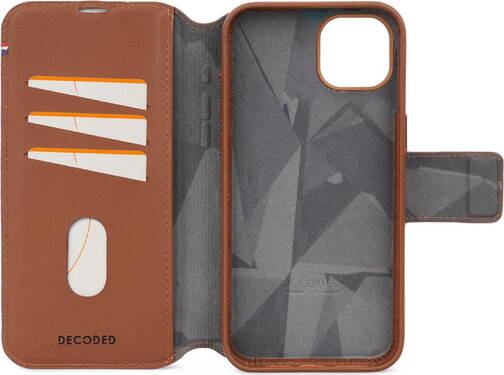 Decoded-Leder-Wallet-2-in-1-mit-MagSafe-iPhone-15-Braun-02.jpg