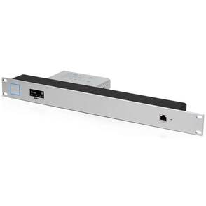 Ubiquiti-CKG2-RM-fuer-UCK-G2-UCK-G2-Plus-Rackmount-fuer-19-Rack-Silber-01