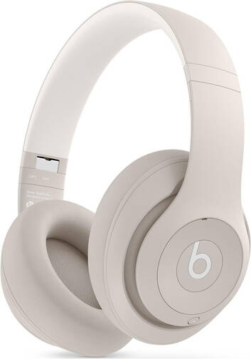 Beats-Studio-Pro-Kopfhoerer-Sandstein-01.jpg