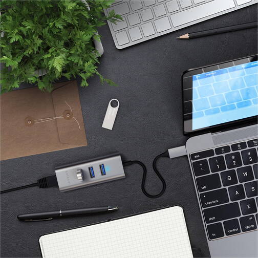 Satechi-USB-3-1-Typ-C-Hub-Space-Grau-04.