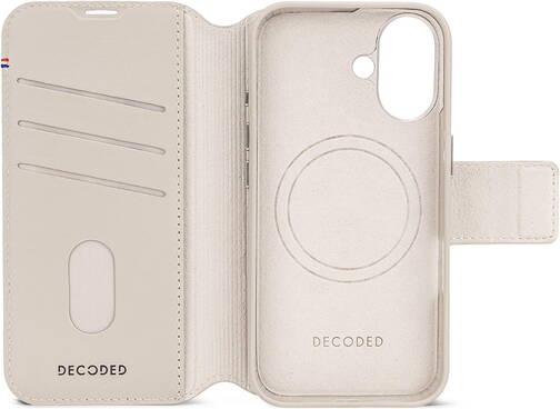 Decoded-Leder-Wallet-2-in-1-mit-MagSafe-iPhone-16-Clay-02.jpg