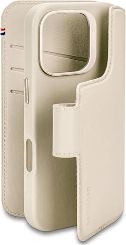 Decoded-Leder-Wallet-2-in-1-mit-MagSafe-iPhone-16-Pro-Clay-03.jpg