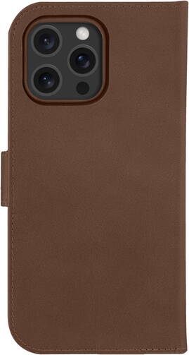 dbramante-Wallet-New-York-iPhone-16-Pro-Max-Tan-gebraeunt-04.jpg