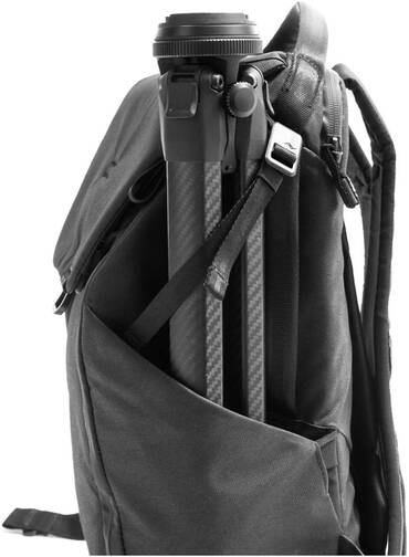 Peak-Design-Everyday-Backpack-20L-v2-Schwarz-08.jpg