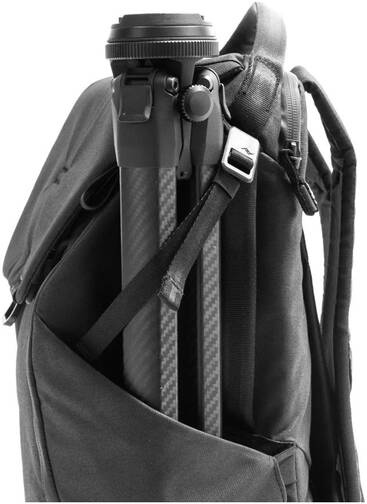 Peak-Design-Everyday-Backpack-30L-v2-Schwarz-07.jpg