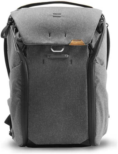 Peak-Design-Everyday-Backpack-20L-v2-Kohlegrau-01.jpg